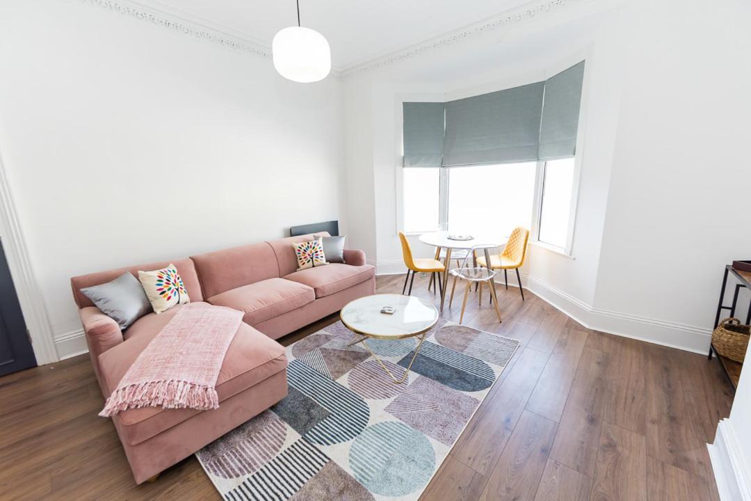 Coastline Villas - Heart Of Redcar 1 & 2 Bed New Apartments, Ideal For Contractors And Holidayers מראה חיצוני תמונה